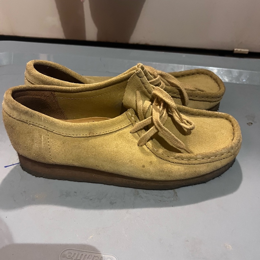 Clark’s wallabees Suede Lace-Up Shoes